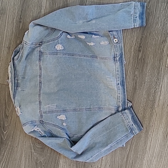 Ci Sono jean jacket size medium - Picture 3 of 3
